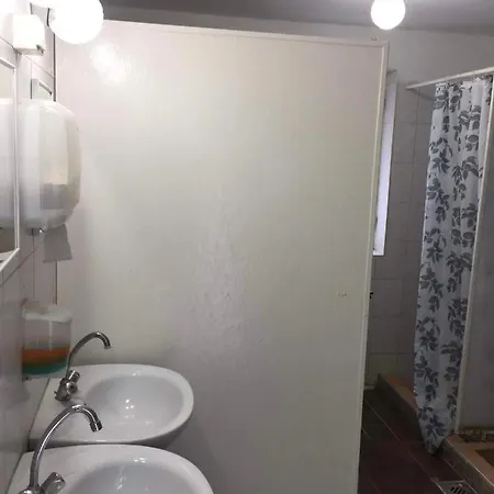 مكان تخييم Var-camping